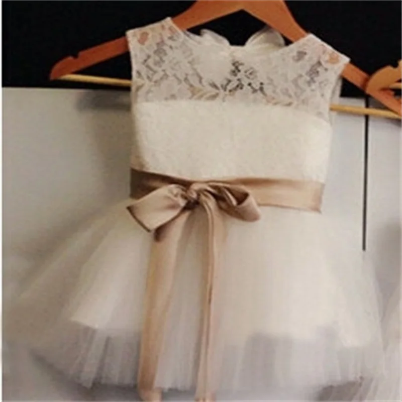 

2014 New Arrive White/Ivory Crepe Flower Girl Dress With Bowknot A Line High Quality Crepe Girl Dress for Wedding