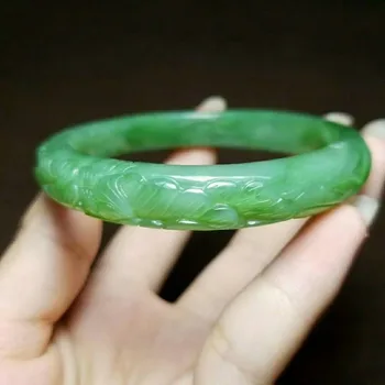 

h8#Russian material and Tian Yubing bottom apple green jasper carved bracelet