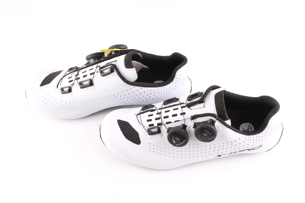 Sapatos de ciclismo