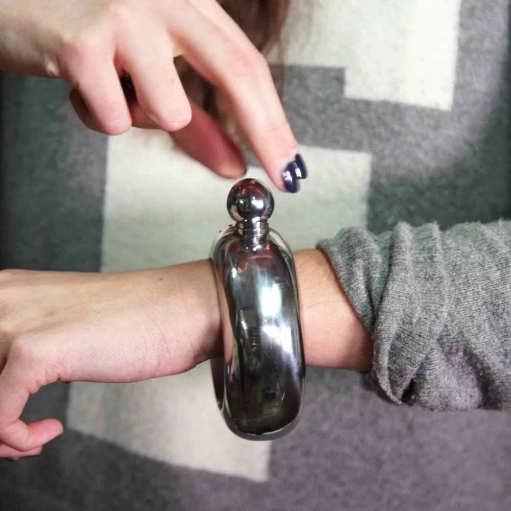 Flask_Bracelt_image_2_2048x