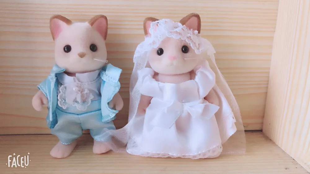 

wholesale Japan original forest animal family cute Wedding dress cat couple dolls toys for girls collectible Christmas Gift