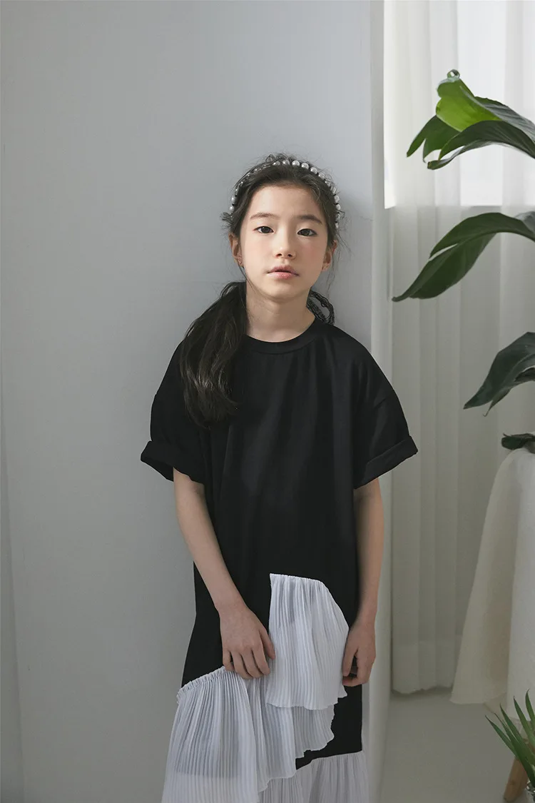 

2019 New Baby Girls Cotton Dress New Summer Kids Dresses for Girls Ruffles Black White Contrast Color Children Maxi Dress Cotton