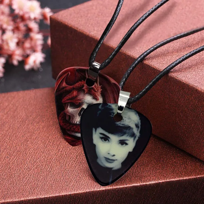 

Necklace Collares Pendant Strips Chain Necklaces Jewelry Picks Guitar Picks 1.0mm