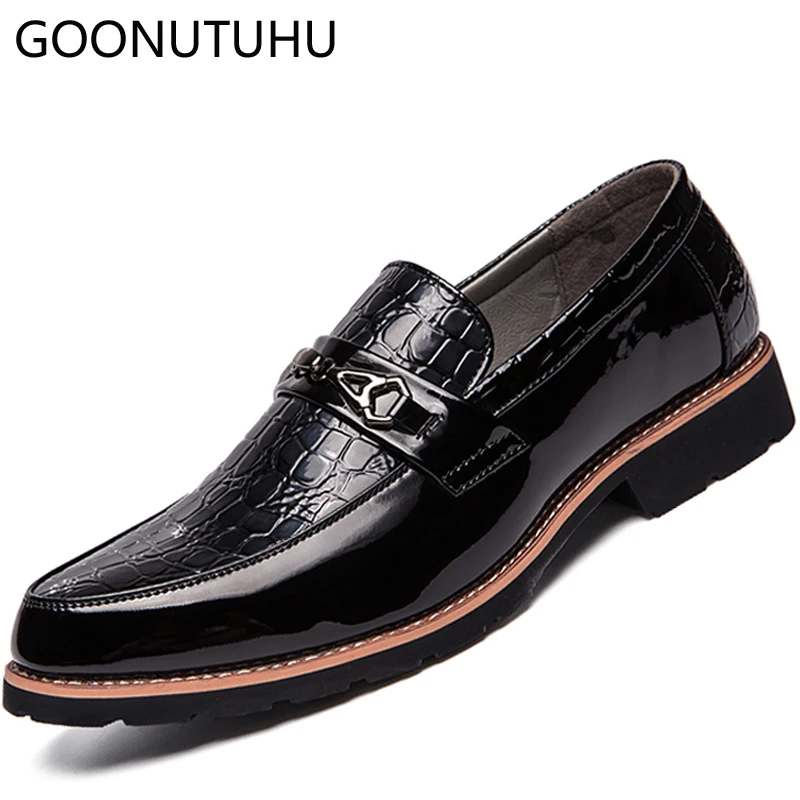 2019 Fashion men's shoes casual leather loafers male classic white & black slip on shoe man comfortable breathable shoes for men