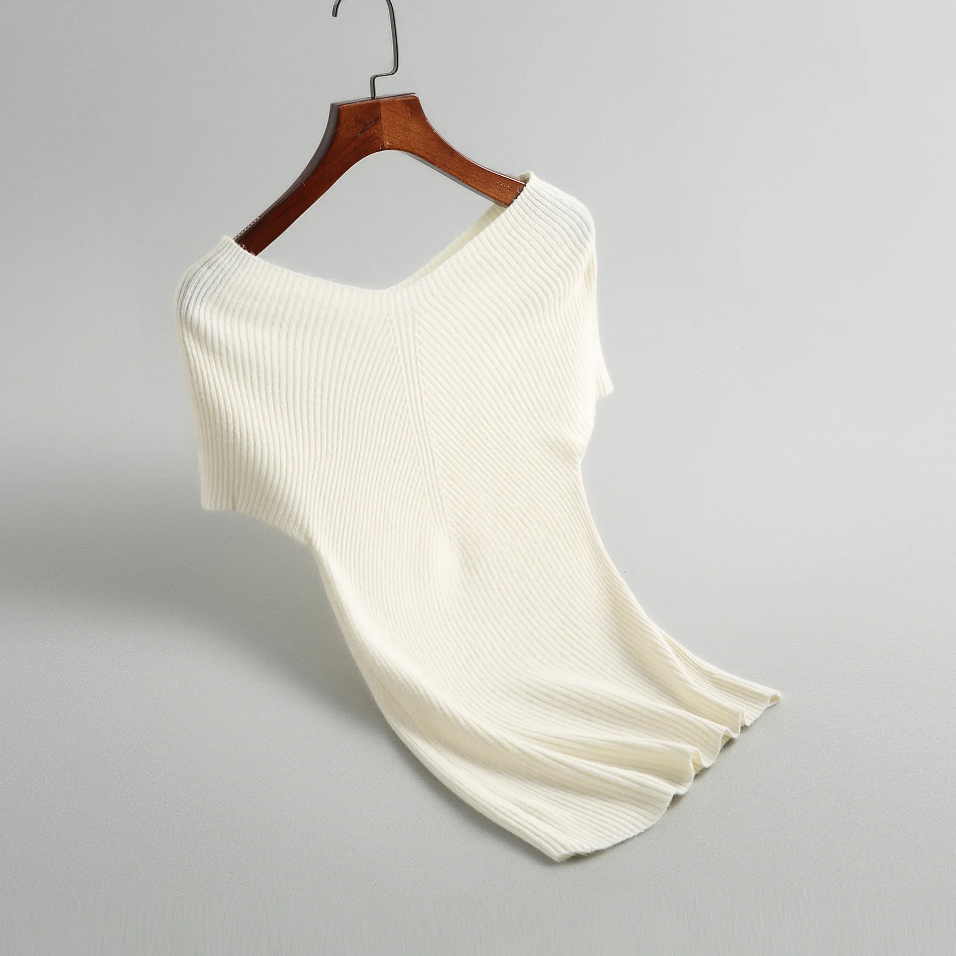 INNASOFAN свитер женский Лето-осень тонкий вязаный свитер европейская-американская мода элегантный свитер однотонный с v-образным воротником