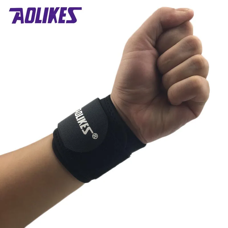 Wrist Brace Guard Support Band Strap 1Pcs Gym For Men crossfit Sports Fitness Protector