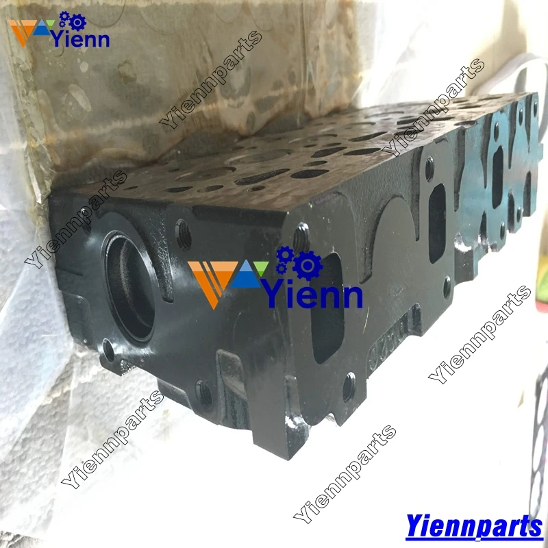 Yanmar 3TNV70 Cylinder Head assy  (4)