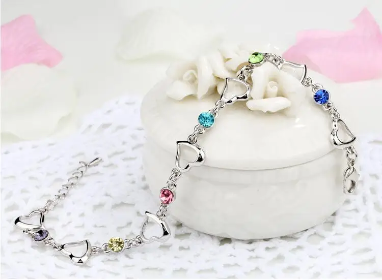 LYIYUNQ модный бренд милый Кристалл Свадебные украшения романтическое сердце браслеты для женщин вечерние Стразы браслет
