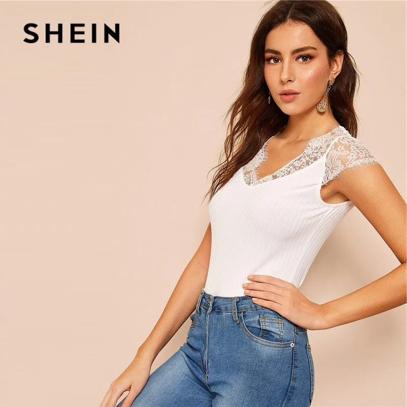 SHEIN белая футболка с кружевной отделкой, облегающая, в рубчик, женская, стильная, однотонная, v-образный вырез, рукав-крылышко, эластичная летняя рубашка, женские топы