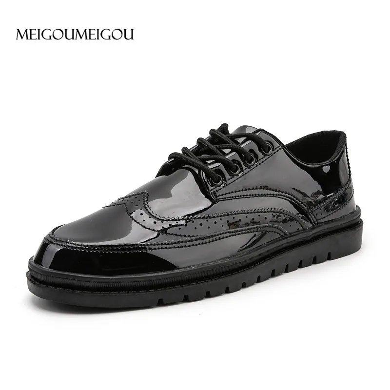 MEIGOUMEIGOU/брендовые Модные мужские кроссовки золотистого цвета; большие размеры 39-46; кожаная повседневная обувь; мужские кожаные кроссовки на плоской платформе с блестками