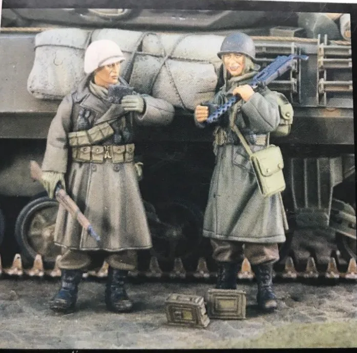 

1/35 Resin Figure Model Kit Unassambled Unpainted 5