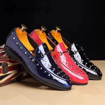 

New Men Quality Patent Leather Shoes Fashion Rivet Design Leather Soft Man Dress Shoes Slip On Men Flats Wedding Party Shoe