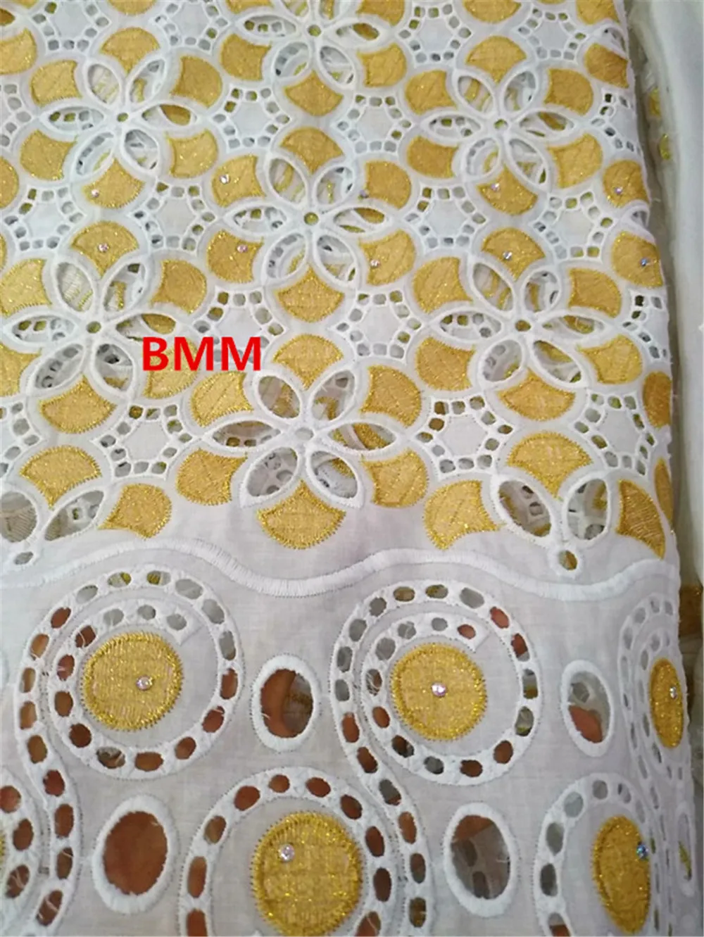 Белый швейцарский вуаль кружева в швейцарском стиле tissu дентель Нигерия кружева хлопок кружевной материал для африканских женщин свадебная ткань 7 ярдов/лот