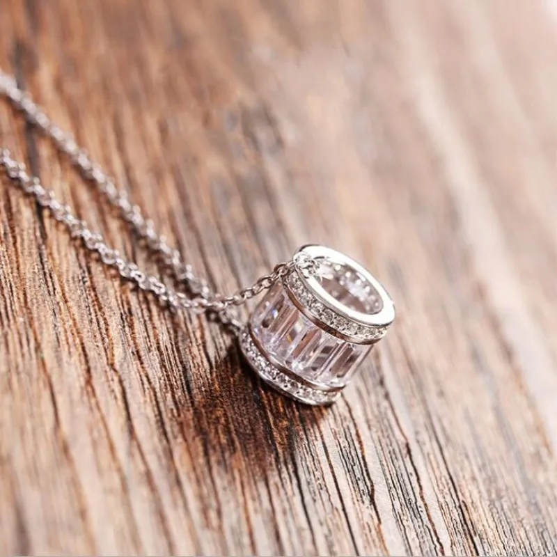 New Fashion 925 Sterling Silver Jewelry Round Ball Simple Exquisite Female Wild Crystal Clavicle Chain Pendant Necklaces XL059