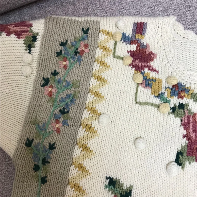Роскошный дизайнерский брендовый вязаный кардиган для женщин с круглым вырезом, винтажный вязаный свитер с ручной вышивкой и цветком