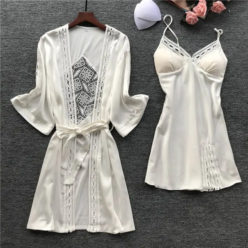 Сексуальная шелковая атласная кружевная женская ночная рубашка, набор халатов с нагрудными накладками, летняя Новинка, женское платье, наборы, Элегантная Дамская домашняя одежда - Цвет: Белый