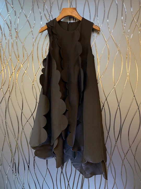 

2019 Summer New Women's Round Neck Wave Patterns Irregularly Stitched Pure Color Sleeveless Dress 712