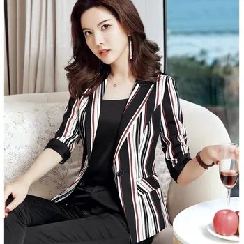

2019 spring and summer new Korean version of the lady striped small suit temperament casual professional suit jacket
