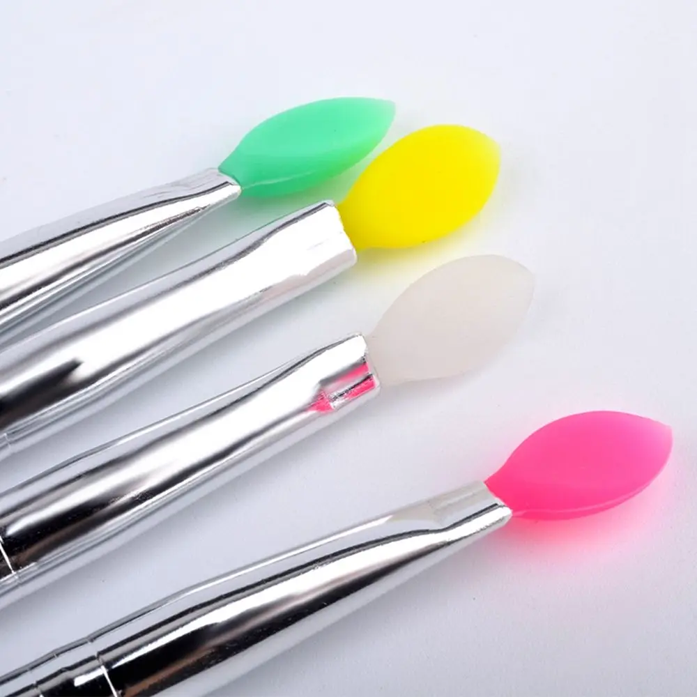 

1PC Professional Useful Soft Silicone Head Brush Wood Eyeshadow Eye Shadow Powder Eyebrow Lip Face Makeup Tools