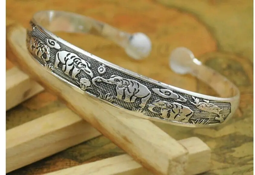 

Goth Punk Trendy Tibet Silver Totem Elephant Cuff Bracelet ^^10PC^18K GP SHIPPING 5.25
