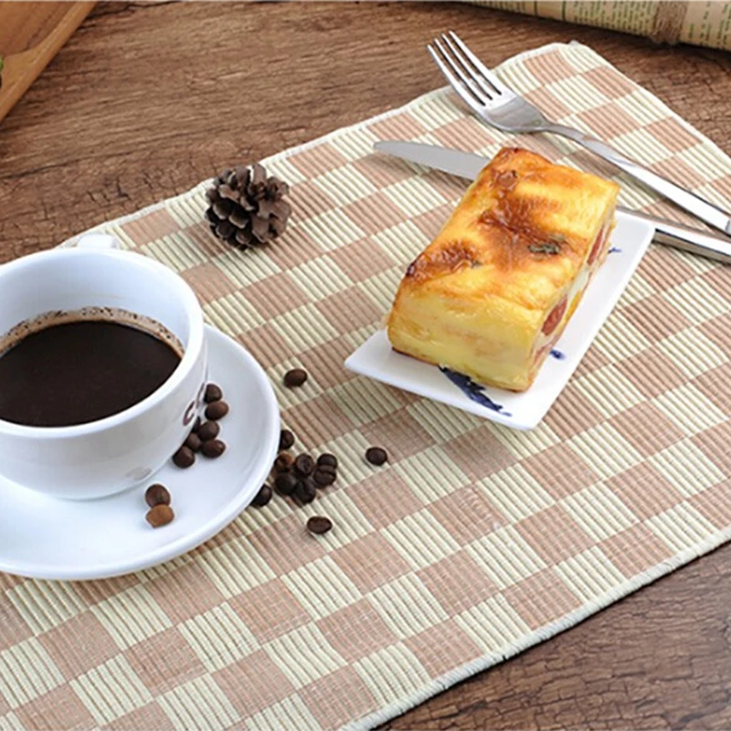 النمط الأوروبي الرعوية وتحديد الصرفة القطن سادة الغربية الوقايات الحرارة سادة العزل طاولة الطعام حصيرة السلطانية صحن الكمبيوتر