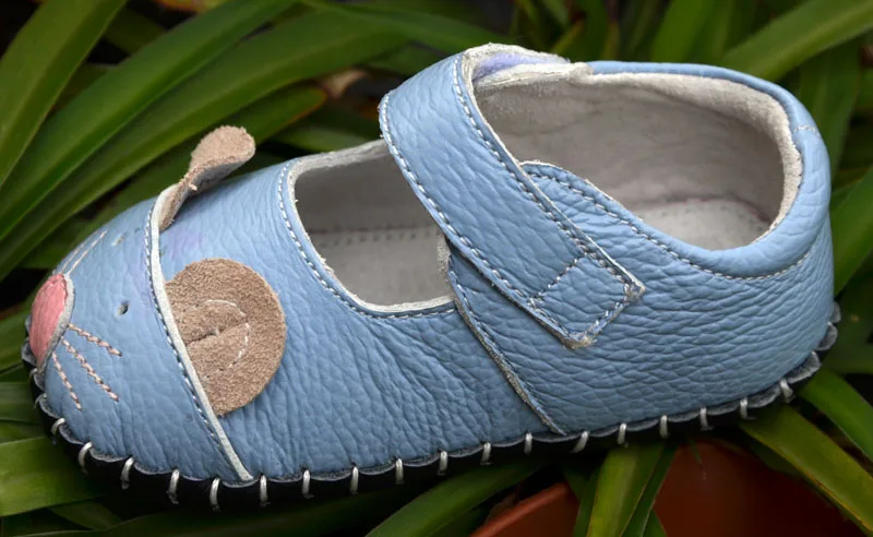 Обувь для маленьких девочек; обувь из натуральной кожи с мягкой подошвой; обувь для грудных детей; симпатичная обувь с 3D мышкой; цвет белый, синий; zapatos de bebe