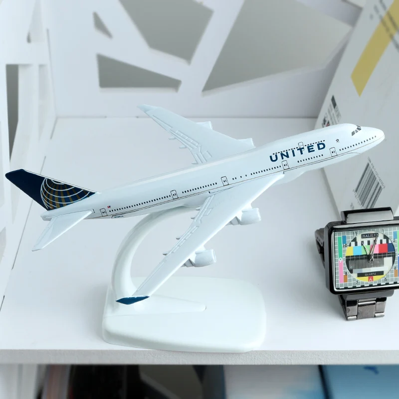 16 см Boeing 747 400 United Airline модель самолета сплава B747 авиационные модели Модель стенд