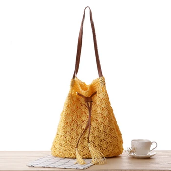 

Handmade tassels bucket straw bag Japanese small fresh woven bag shoulder summer vacation beach bag
