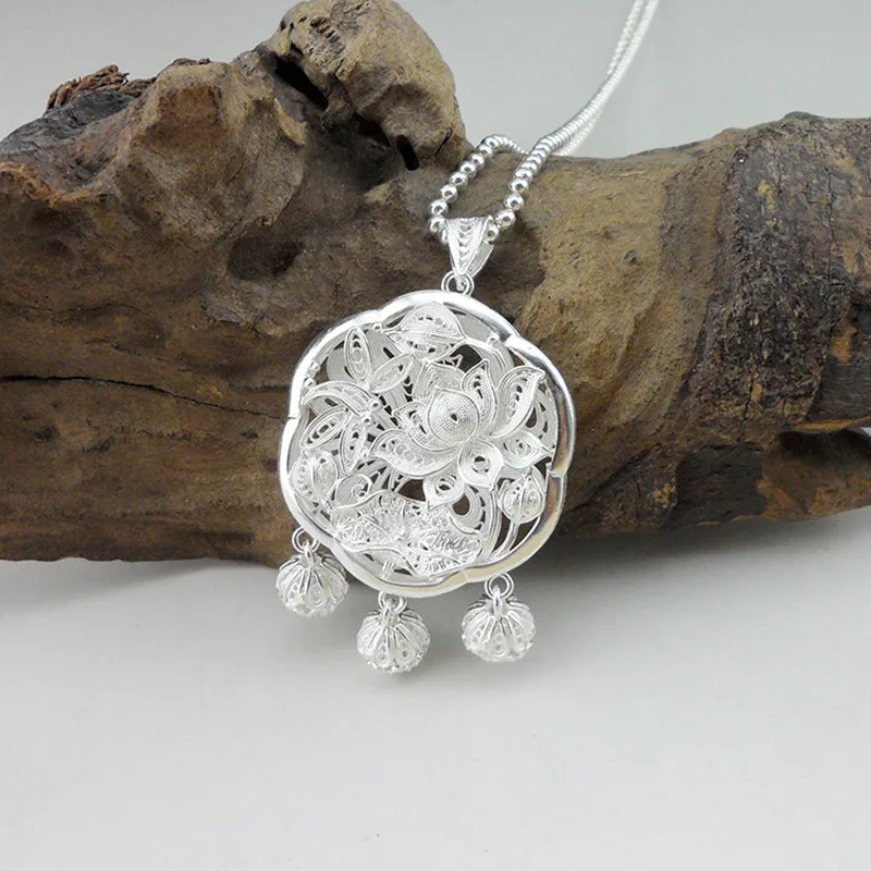 

Dangle Locket Neclace Pendant 999 Sterling Silver Jewelry Handmade Flower Pattern Hollow Out Ethnic Vintage Women Silver Pendant