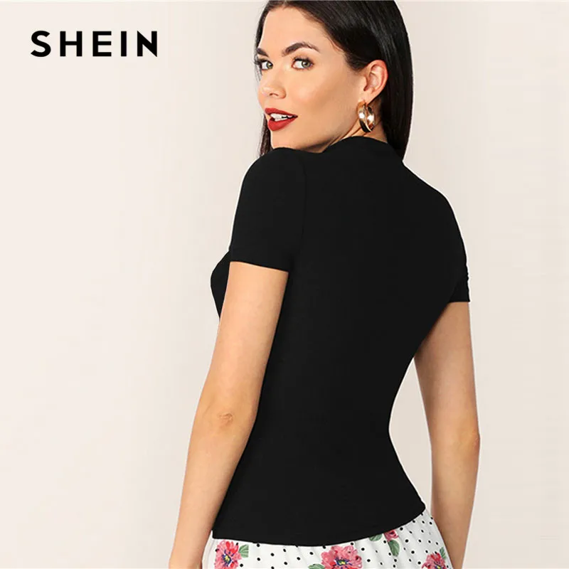 SHEIN колье с кружевной отделкой на шее, облегающая однотонная женская футболка, летняя черная с v-образным вырезом и коротким рукавом, эластичные элегантные женские топы