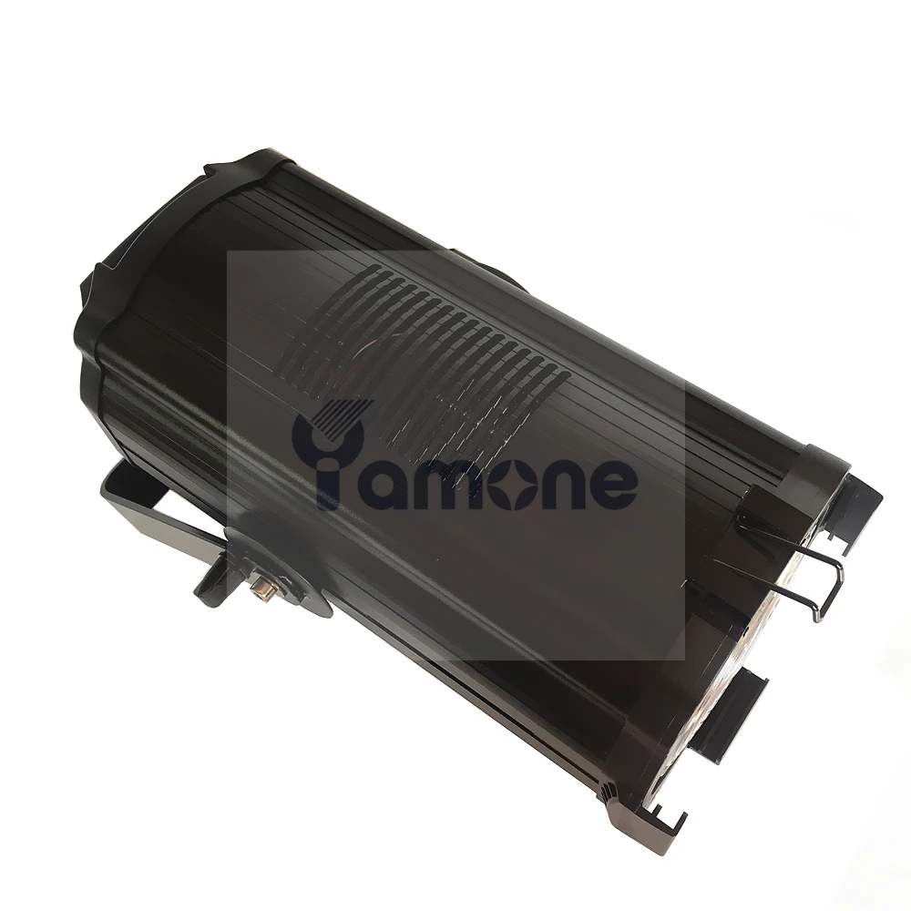 LED Fresnel 07