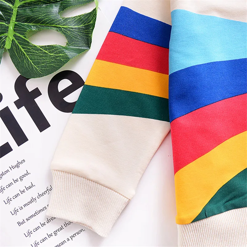 7636068637_816953064