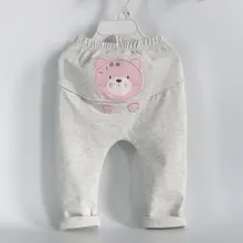 Штаны для новорожденных мальчиков и девочек Новинка года, Осенние повседневные штаны с эластичной резинкой на талии и открытым шаговым швом штаны для маленьких мальчиков и девочек, 4p005