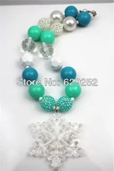 

10pcs White Snowflake chunky Bumbblegum Girl Neckalces for girls and kids CB317