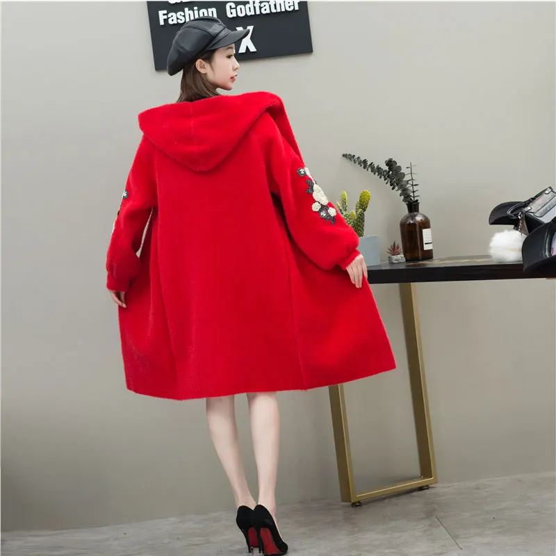 Модный толстый теплый вязаный кардиган из искусственной норки, пальто с капюшоном и вышивкой лебедя, Длинная женская куртка, осенне-зимняя ветровка - Цвет: red Flower