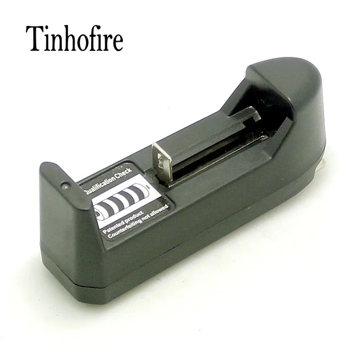 

Tinhofire Multifunctional Universal 3.7V All-in-One Battery EU/US Charger for 18650, 14500, 17500, 18500, 26650, 10440, 16340