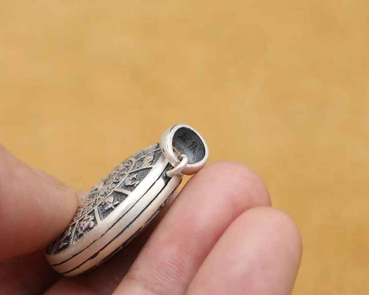 pendant0527h