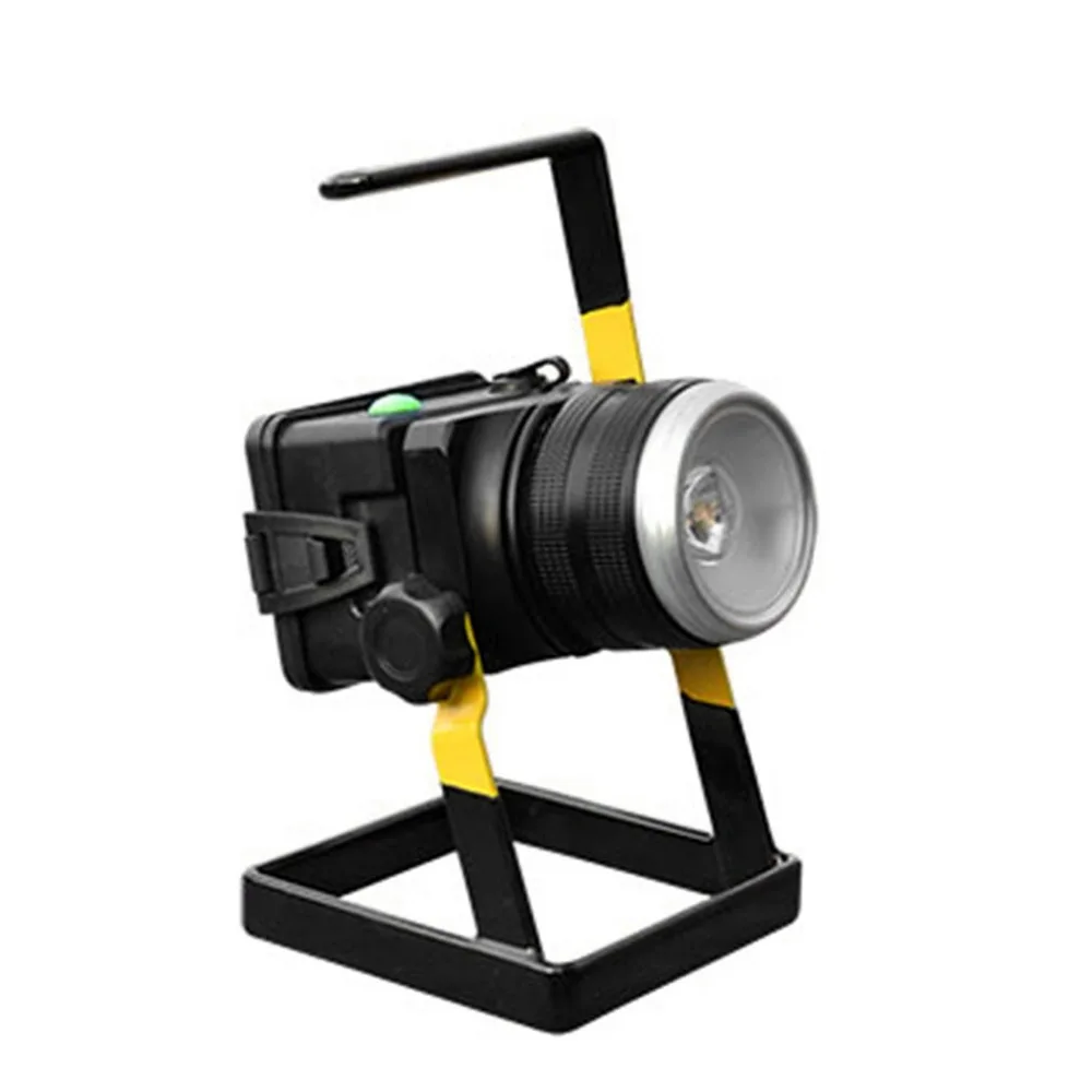 

Dropshipping T6LED Floodlight Rotating Zoom Lamp Rechargeable Projection Lamp With Holder Newest