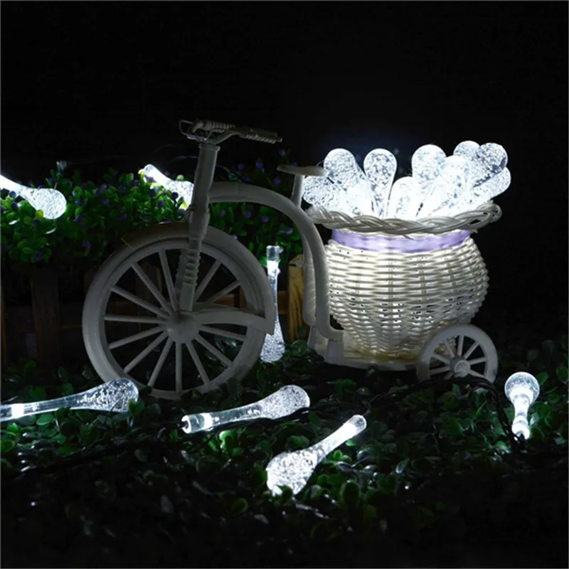 lederTEK  6m 30 LED 8 Modes Solar Christmas Lights (6)