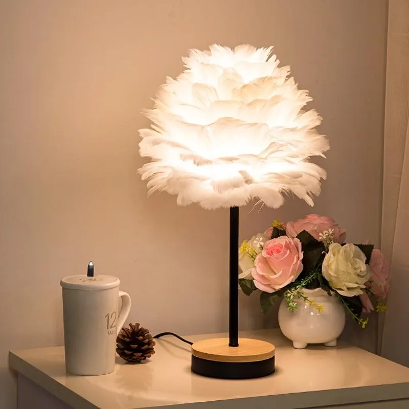 

Concise Modern Adjustable Light Fashion Feather Sweet Table Light Bedroom Livingroom Study Room Decoration Lamp Free Shipping