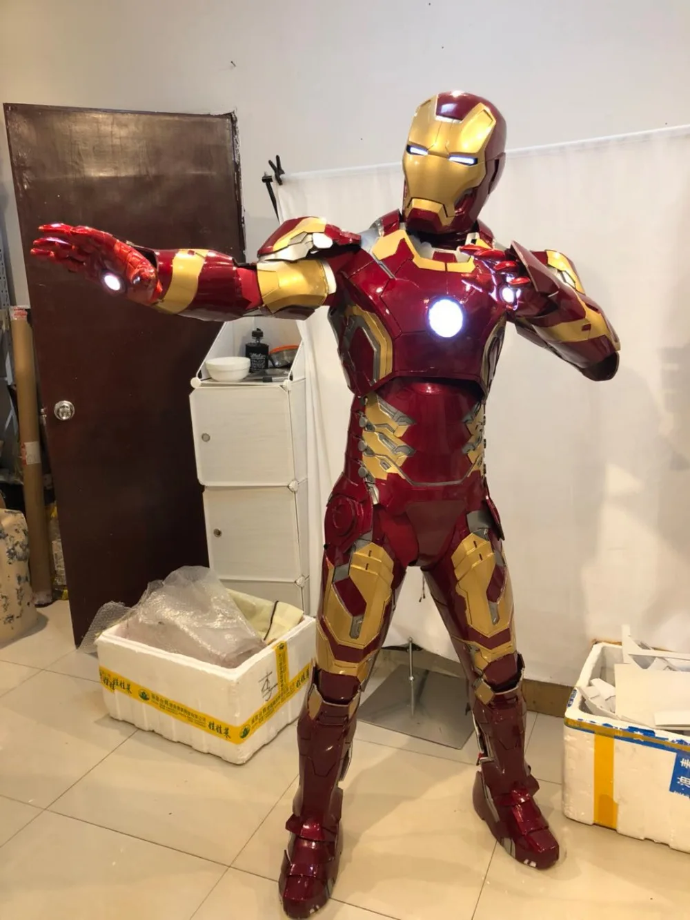 Iron Man MK43 Suit Iron Man Cosplay Costume indossabile su misura e film  armatura Iron Man accurata - AliExpress