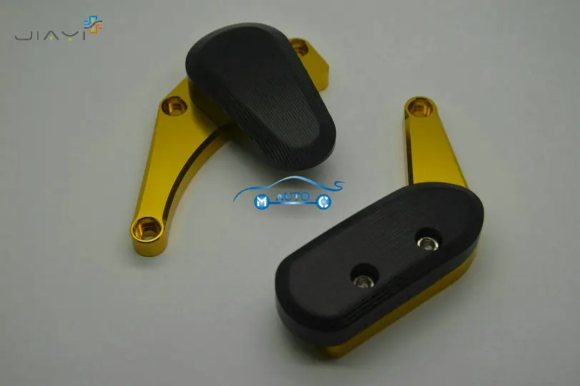 AT-CNCESCFS-GSXR 1000 09-14-Set-Gold-3