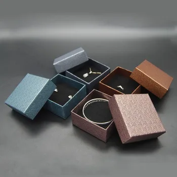 

High End Jewelry Box Necklace Pendant Gift Packaging Boxes Gift 7.5*7.5*3.5cm Wedding Display Ring Box ZA5712