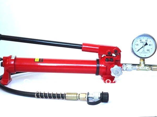 

iGeelee Hydraulic Hand Pump With Gauge CP-700G Manual Hydraulic Pump Hydraulic Oil Pump