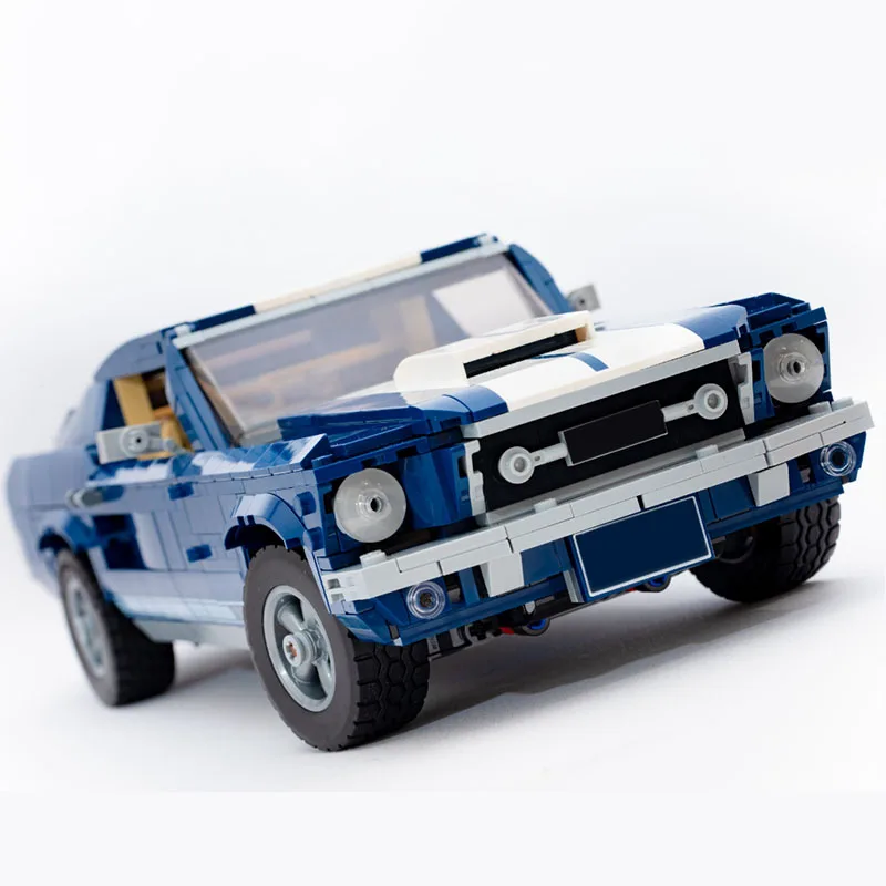 In stock 1684Pcs Creator Ford Mustang 1967 GT500 Model Building Block Bricks Toys Children