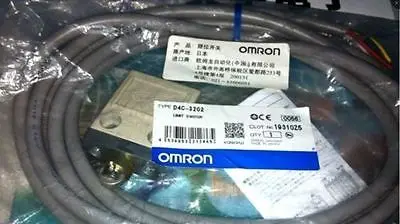 

2PCS NEW IN BAG OM+ Limit Switch D4C-3202