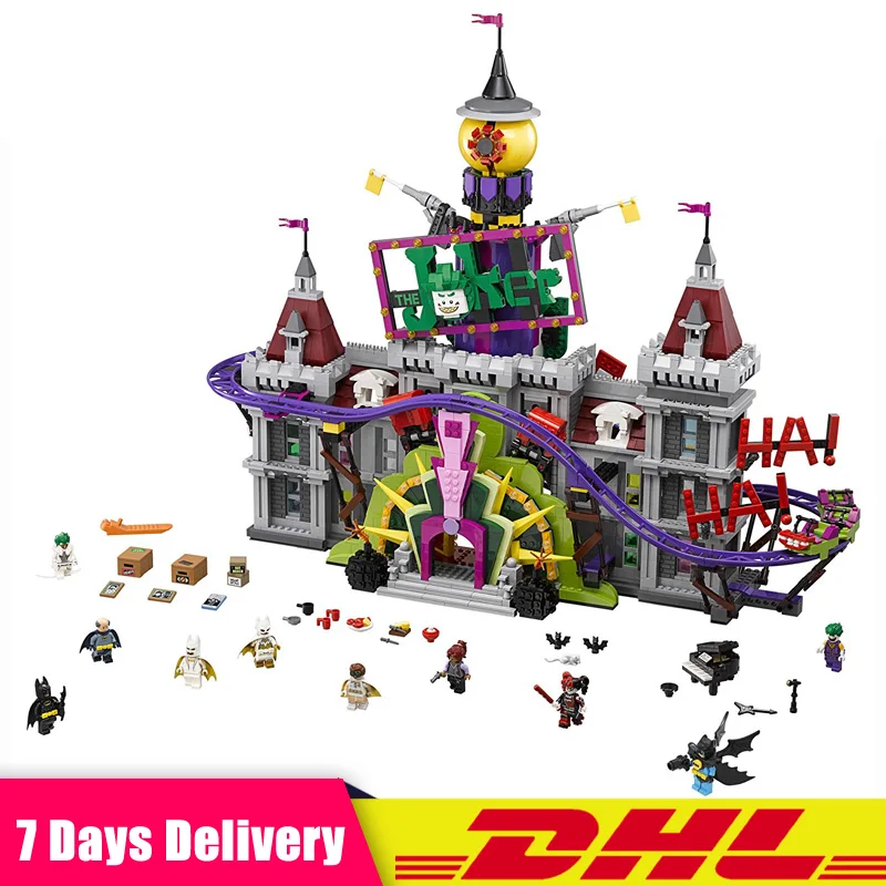 

IN STOCK Lepin 07090 Super Hero The Joker`s Manor Set Model Building Blocks Bricks Toys for Children Compatible LegoINGlys 70922