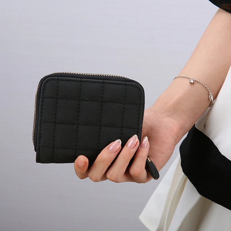 

Lady Snap Fastener Zipper Short Clutch Wallet Solid Letter Fashion Small Female Purse Short Purse Vintage Matte Women Wallet