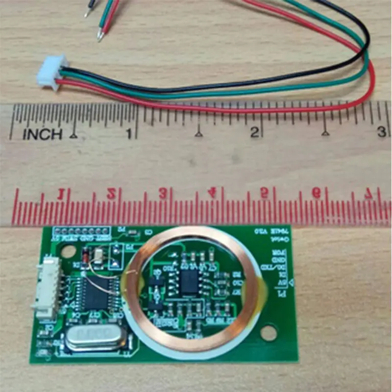 100 шт./лот RFID считыватель Беспроводной Модуль UART 3Pin 125 кГц считывание карт EM4100 8 см DC 5 В для Arduino IC карты PCB антенный датчик комплекты
