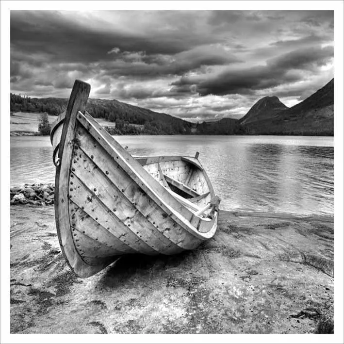 gray boat-2